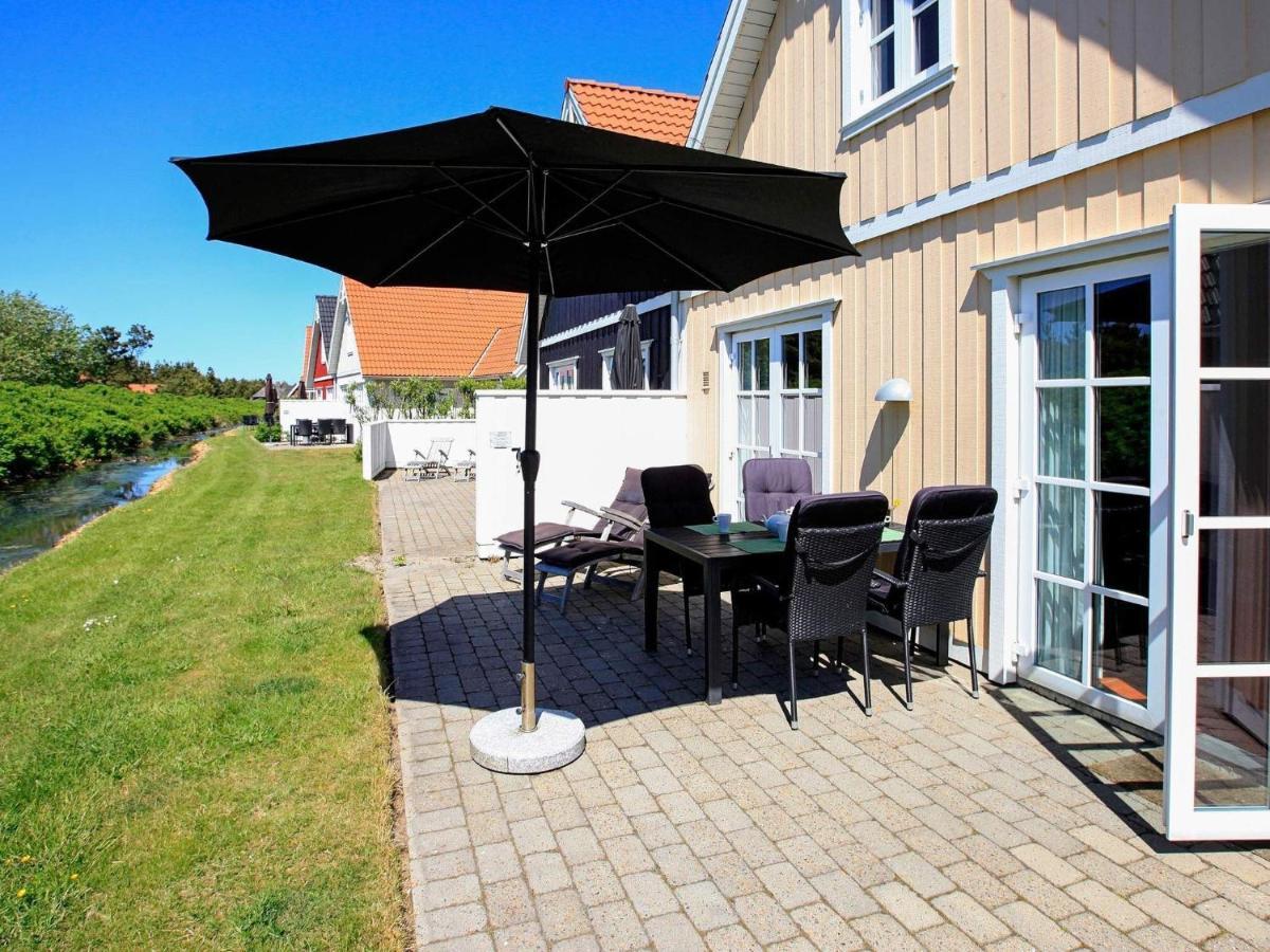 4 Person Holiday Home In Bl Vand Blåvand Εξωτερικό φωτογραφία